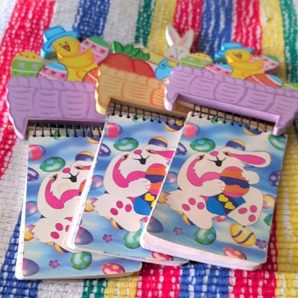 Vintage Wooden Easter‎ Bunny Notepads with Colorful Covers